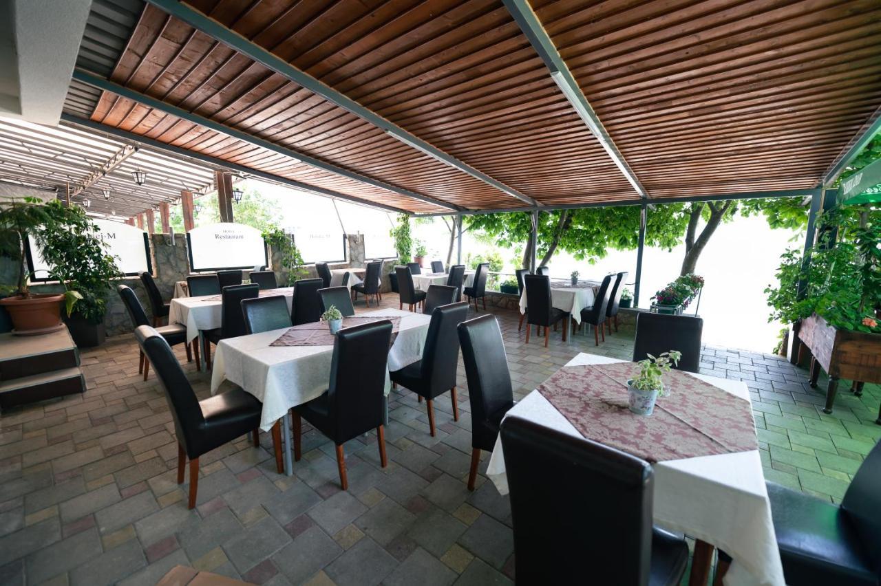 Hotel Holiday-M Ohrid Exteriör bild